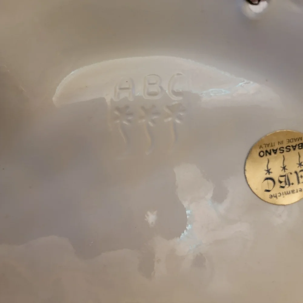 Bassano Ceramiche ABC Made In Italy Ceramic White & Gold Large Smiling Fish Mold - Picture 9 of 13